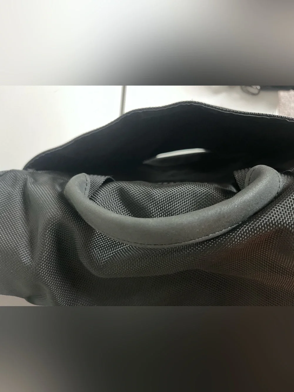 Victorinox by Swiss Army Black Crossbody Messenger Brief Bag Adjustable Strap